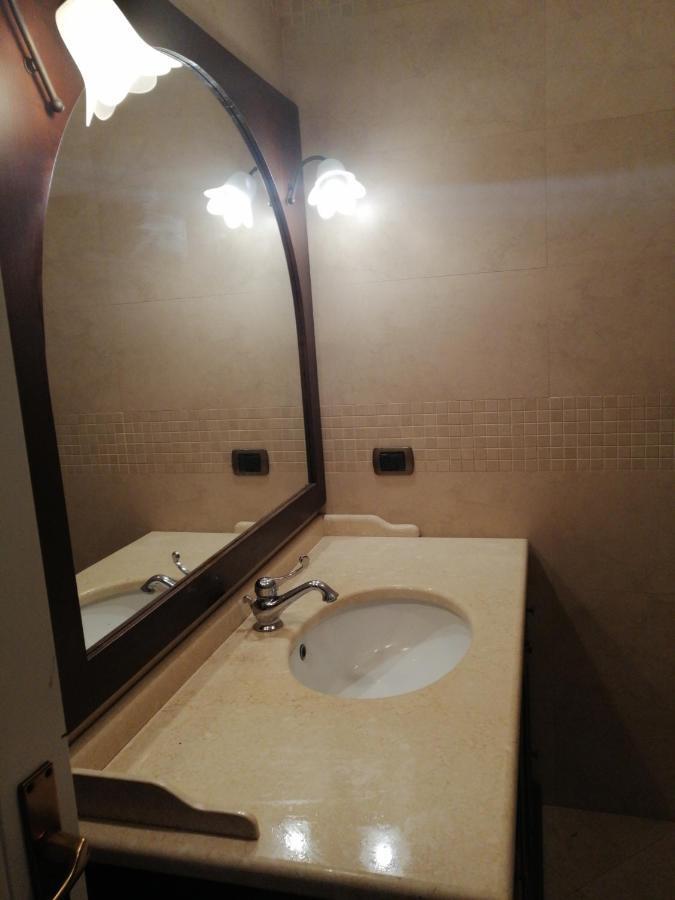 Whiteroom Lecce Bagian luar foto